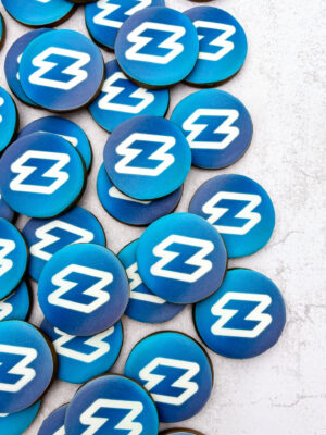 Ciasteczka z lukrem królewskim z logo