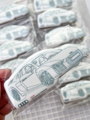 ciasteczka reklamowe na zamówienie – ręcznie dekorowane pierniki firmowe hula ciacho