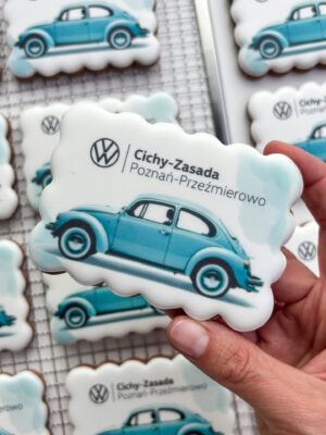 Pierniki na event na zamówienie – ręcznie dekorowane pierniki firmowe Hula Ciacho